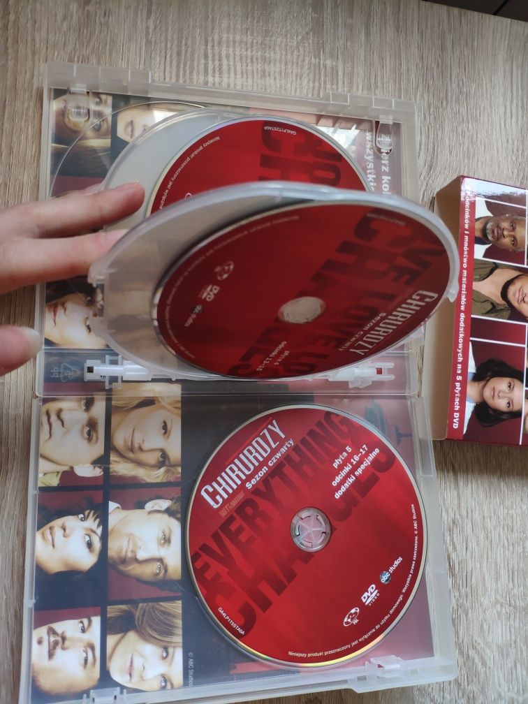 Chirurdzy DVD sezon 4