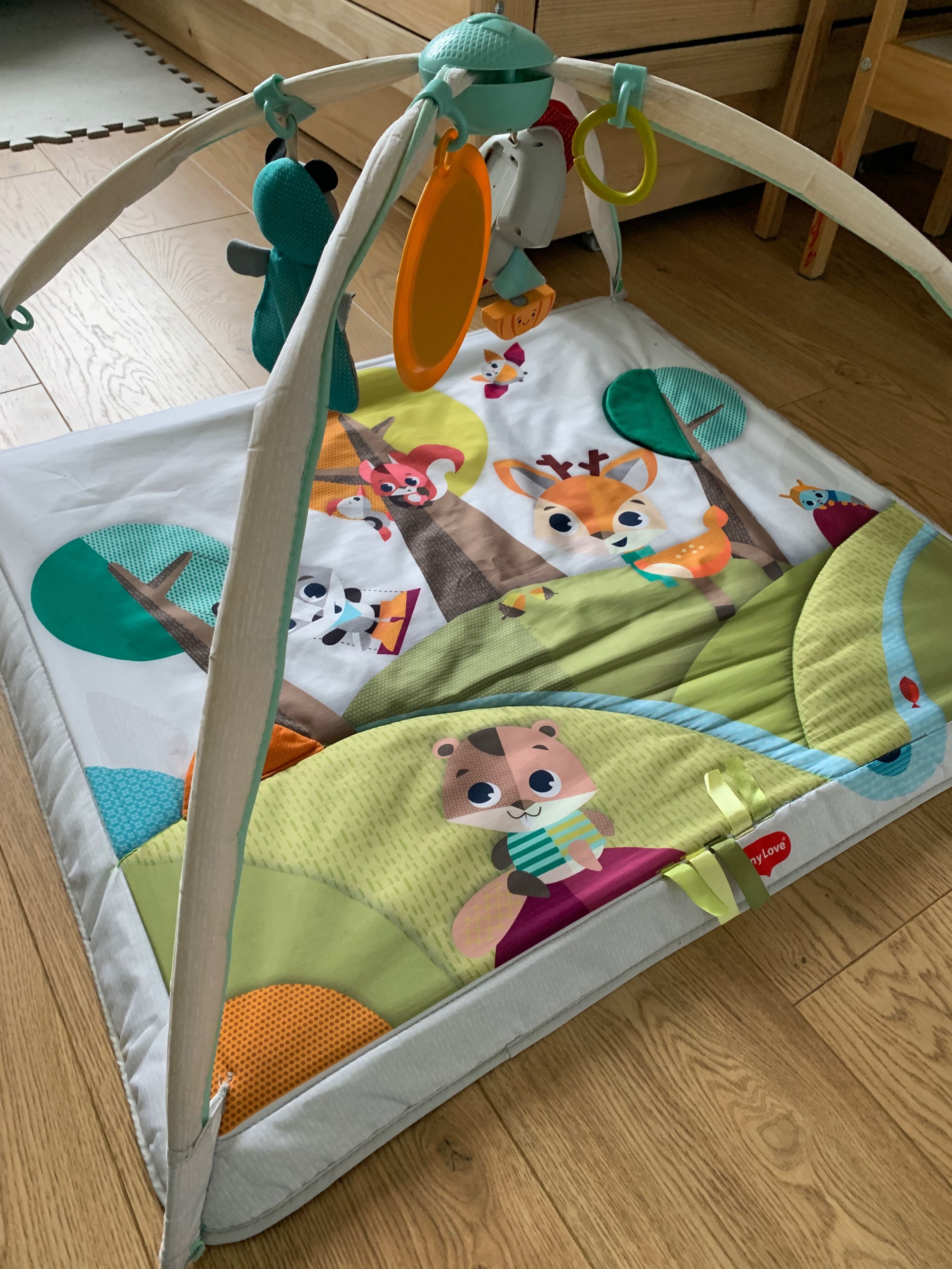 Mata niemowlęca tiny love edukacyjna