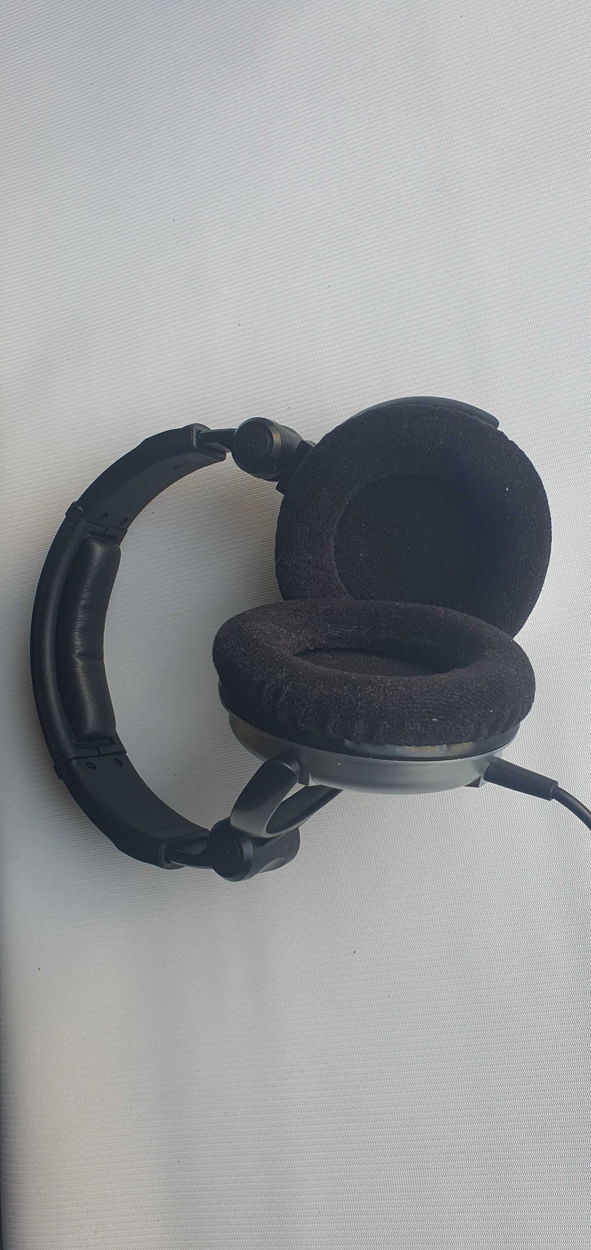 Beyerdynamic DT 860. 32 Ohm