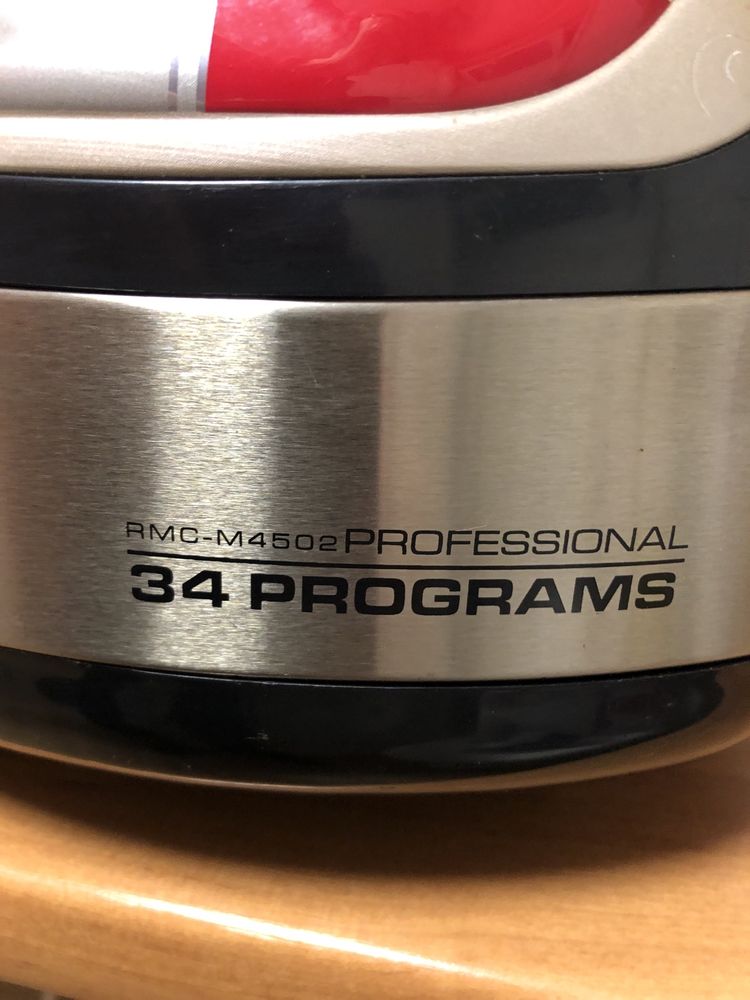 Multicooker REDMOND RMC-M4502.