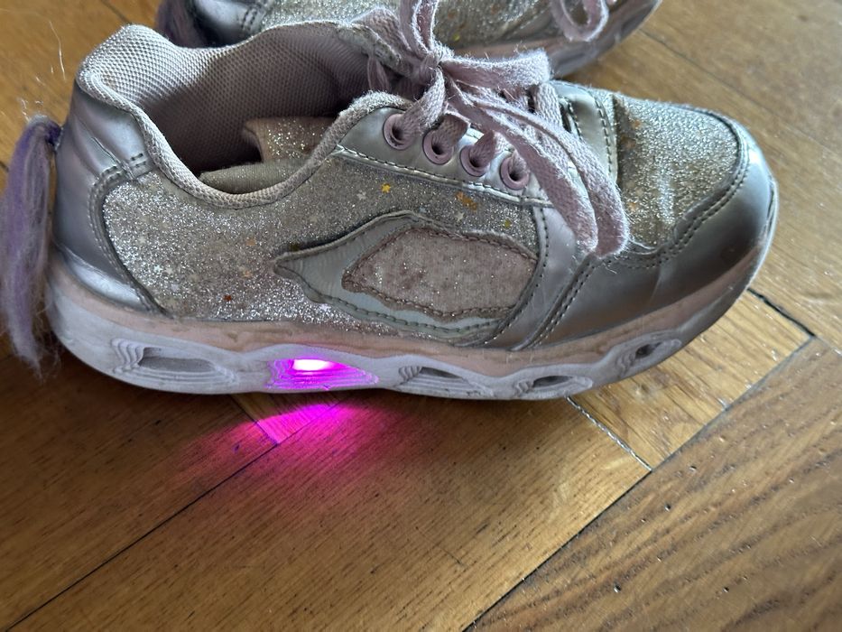 Unicórnio com luzes