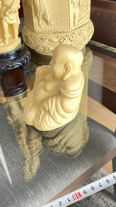 Estatua de grande Buda em pedra sabao