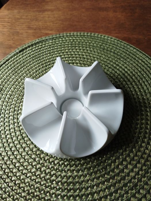 Podgrzewacz porcelanowy na tealighty.