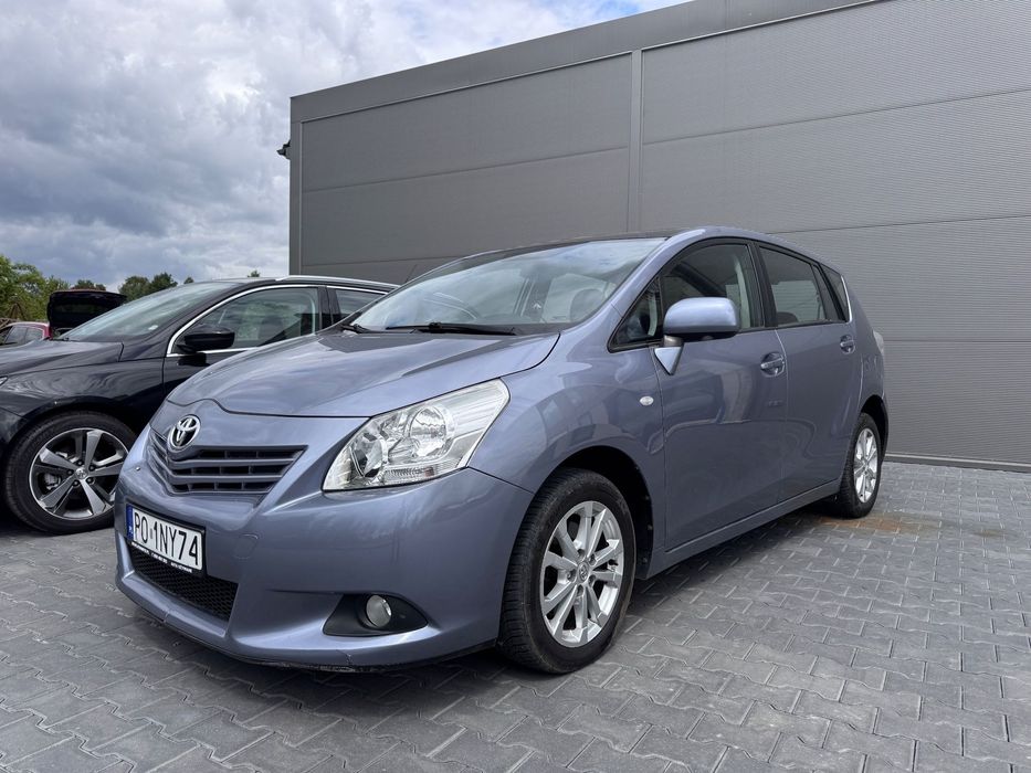 Toyota Verso bezwypadkowe*panorama*jedzie jak nowe*org lakier*7osob
