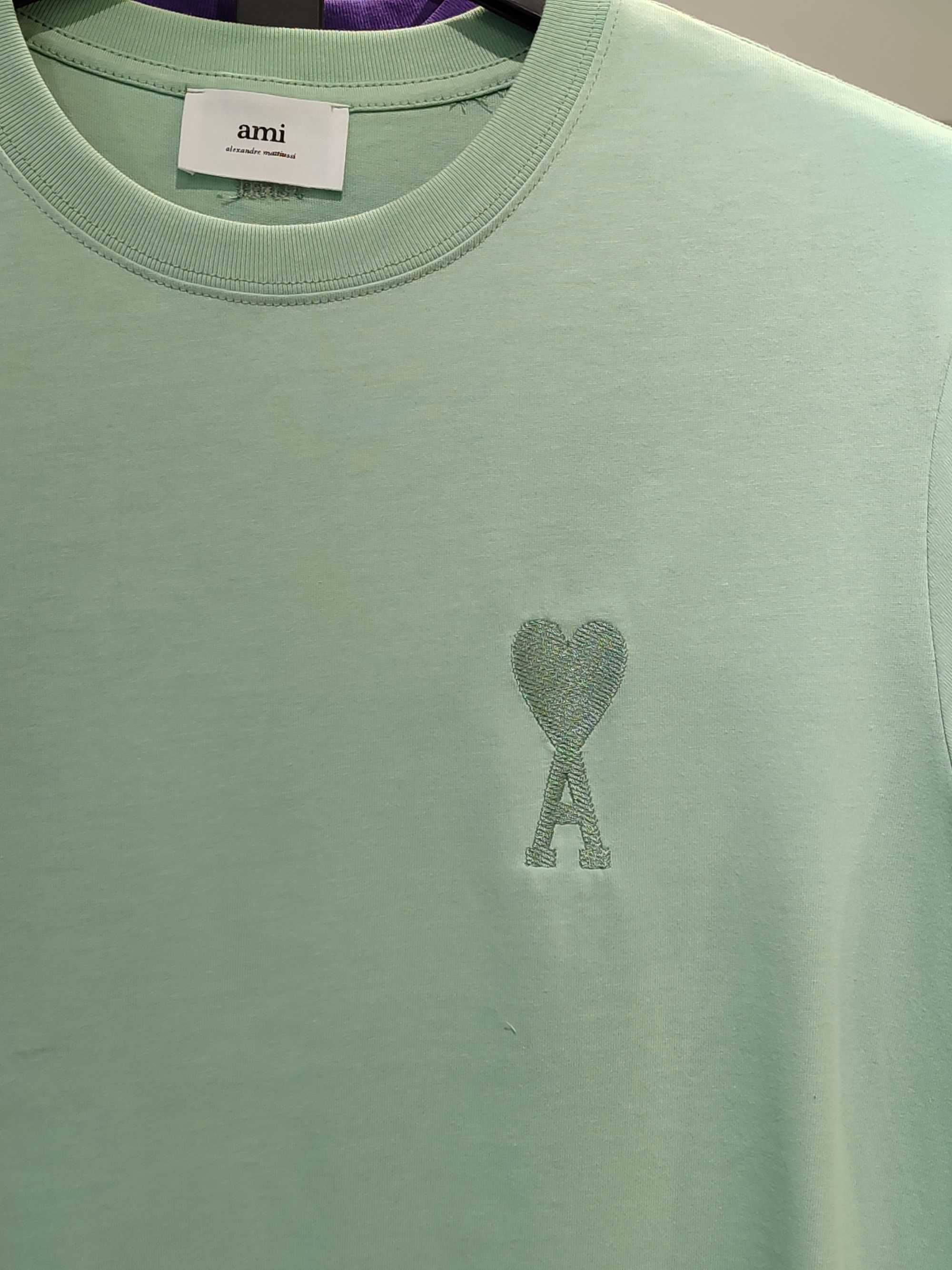 Футболка AMI ALEXANDRE MATTIUSSI Ami de Coeur T-Shirt Light Green