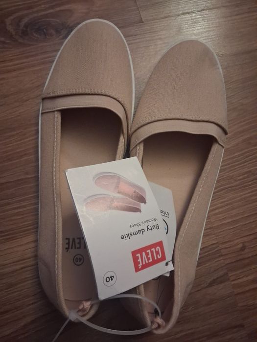 Buty damskie rozm. 40