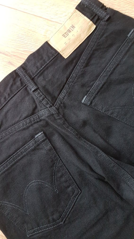 Edwin Tapered Slim Jeansy Slim Fit japan Spodnie dżinsy
Made  i