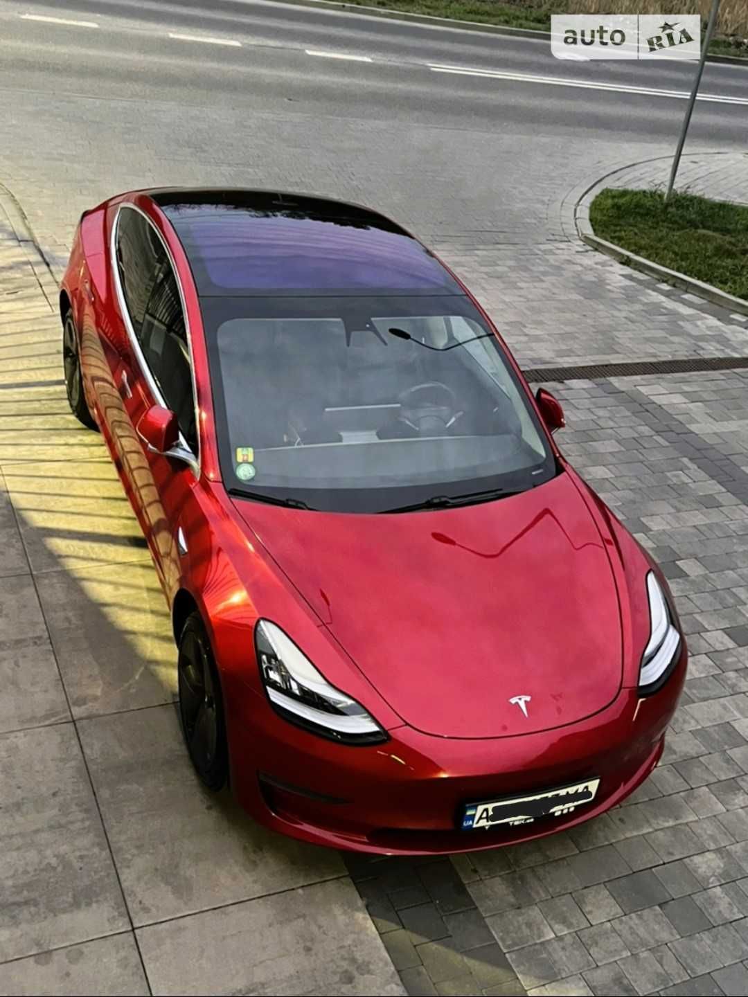 Tesla model 3 Long Range