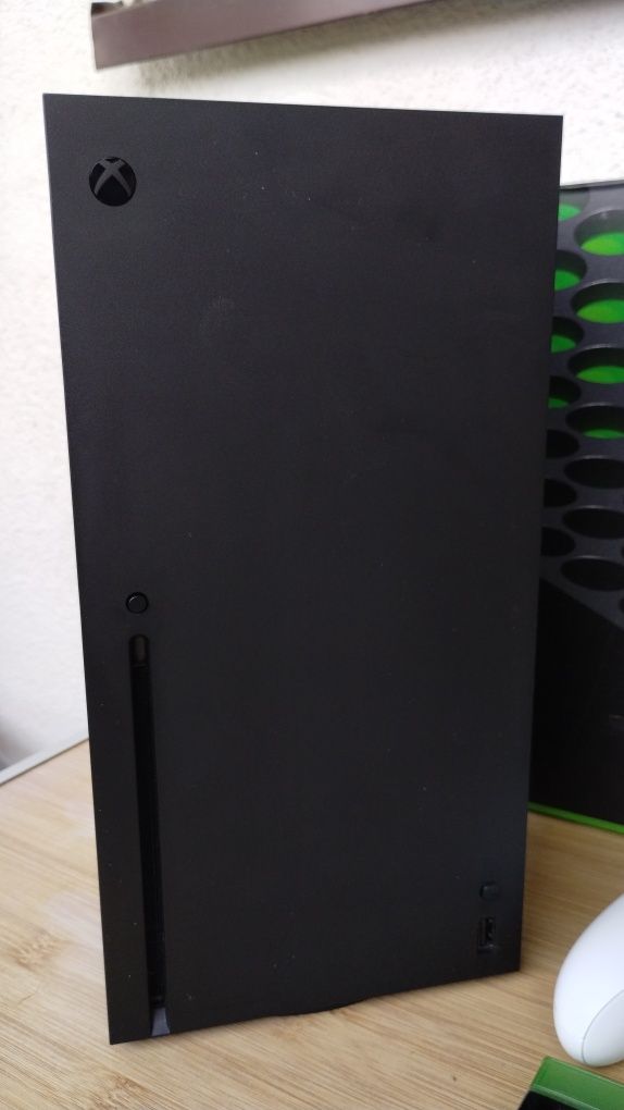 Xbox Series X 1TB / 2x Pad /Gry + GamePass!