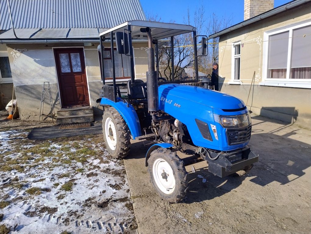 Трактор БУЛАТ 250 24к.с