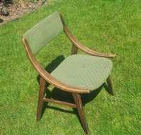 Krzesło do renowacji PRL