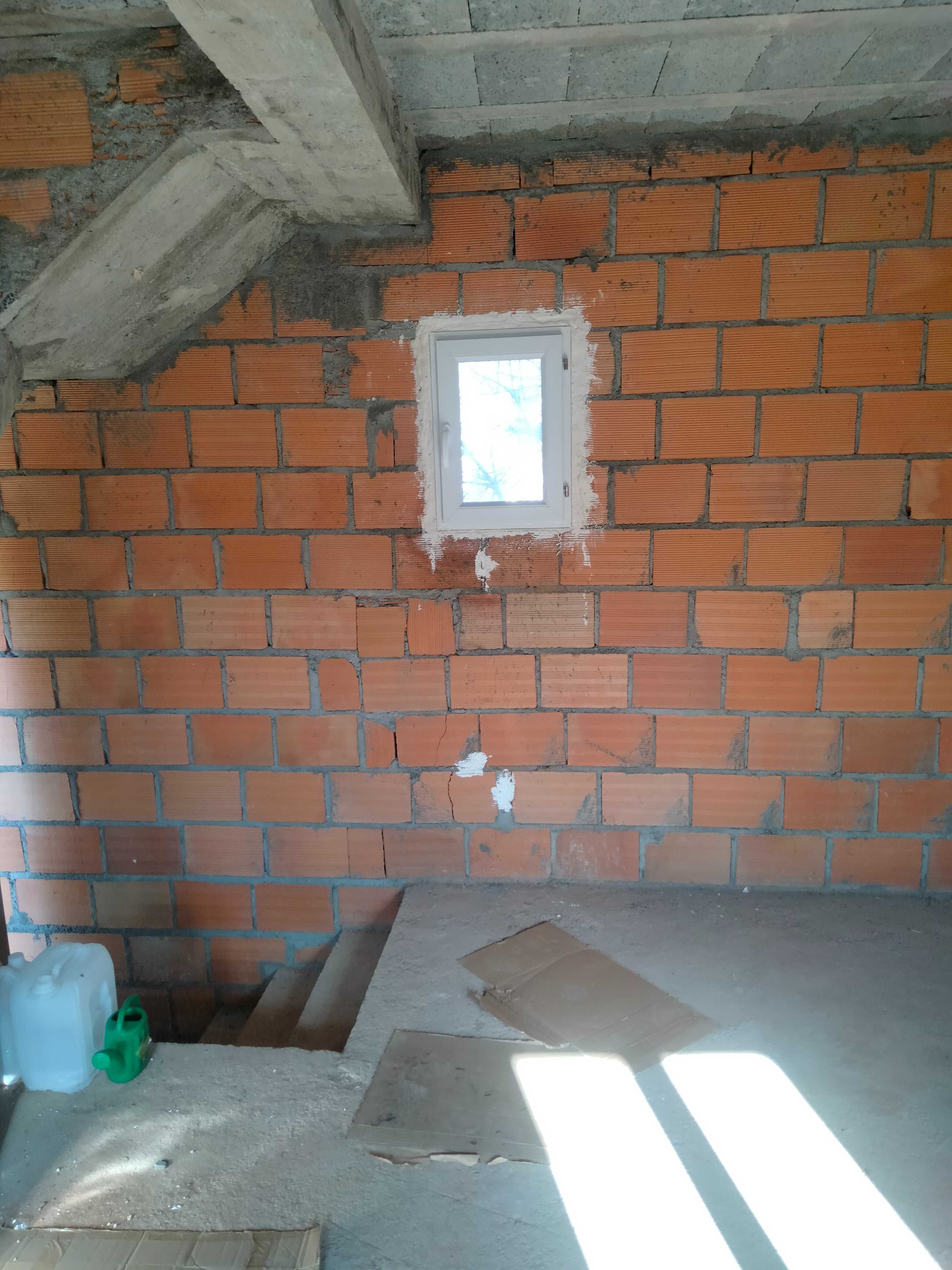 Casa em Descoberto, Fundão - Vende-se.