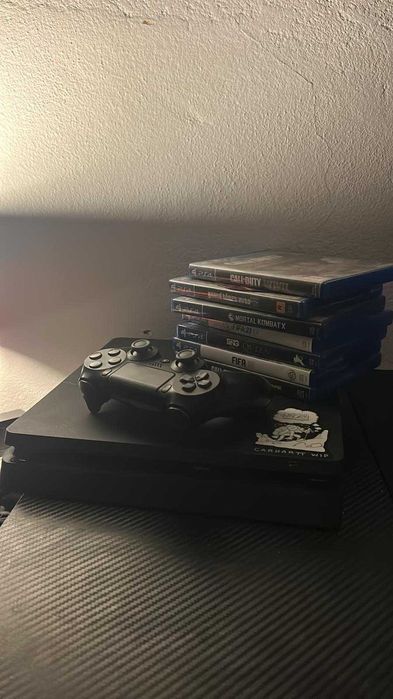 Vendo playstation 4 1TB a funcionar perfeitamente