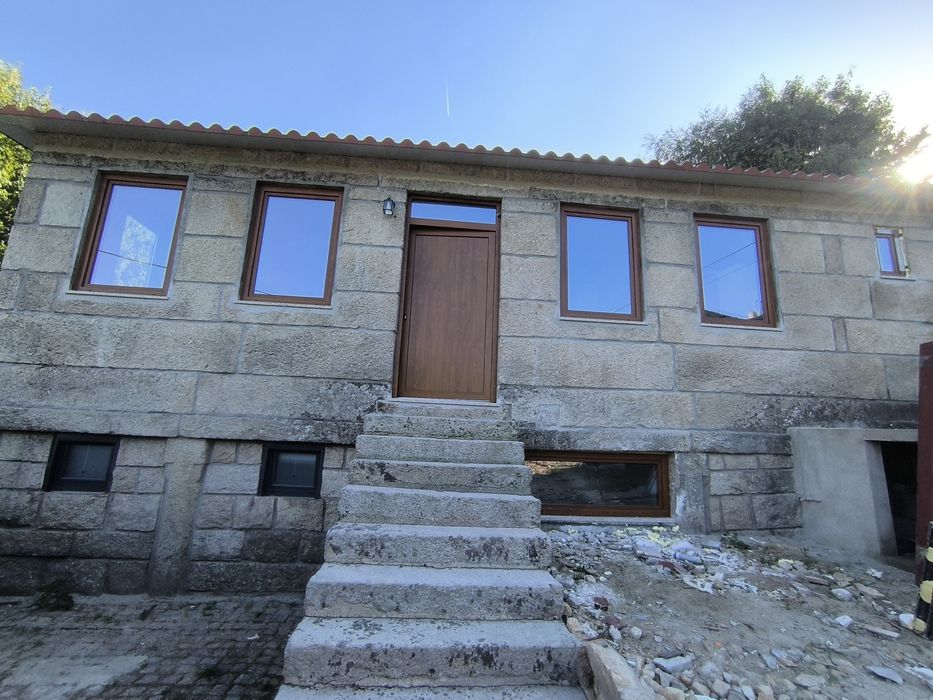 Portas e janelas em alumínio e pvc