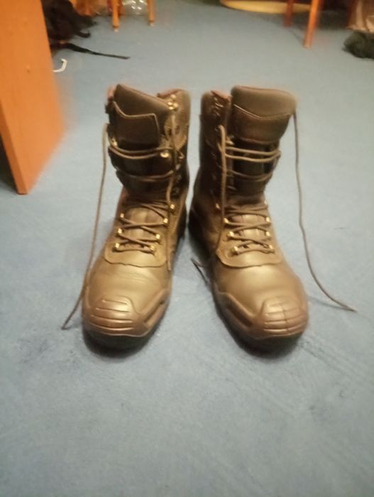 Черевики бойові Goretex , утеплені , зимові , бєрци , водонепроникні