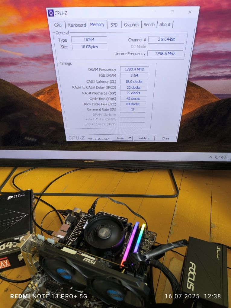Pamięć RAM RGB DDR4 16GB (2x8) 3600 Corsair Vengeance RGB RS