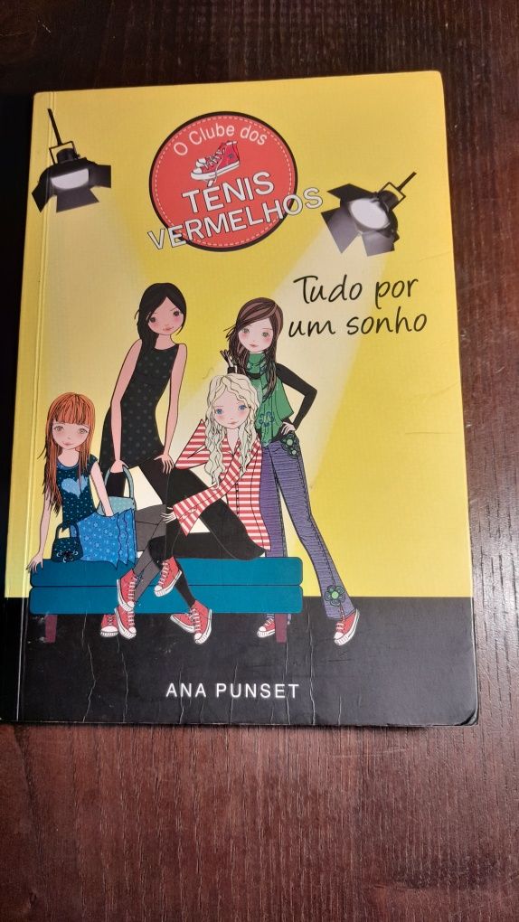 Livro o clube dos ténis vermelhos tudo por um sonho