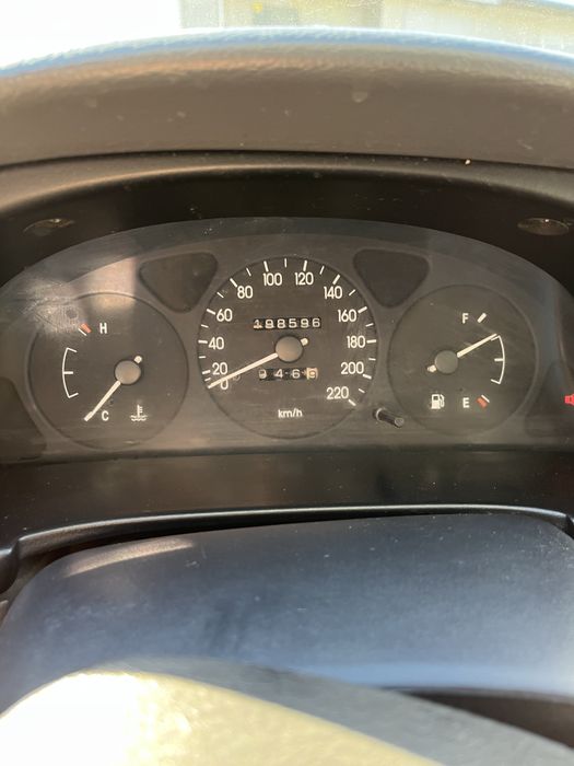 Daewoo lanos.