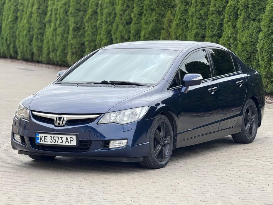 HONDA CIVIC 1.8 на автомате