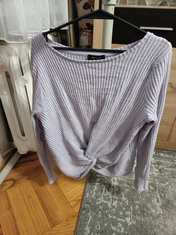 Liliowy sweter News Look