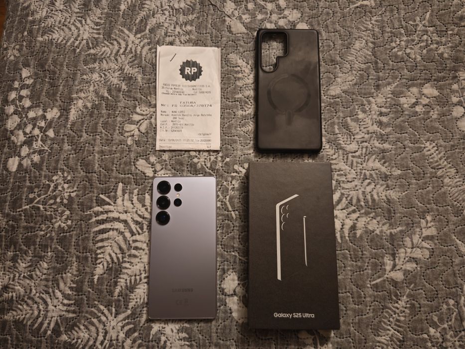 Troco/Vendo Samsung S25 Ultra 512gb com fatura e garantia!