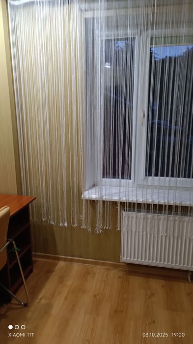 Продається трьохкімнатна квартира