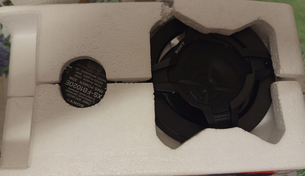 Colunas auto rádio Sony