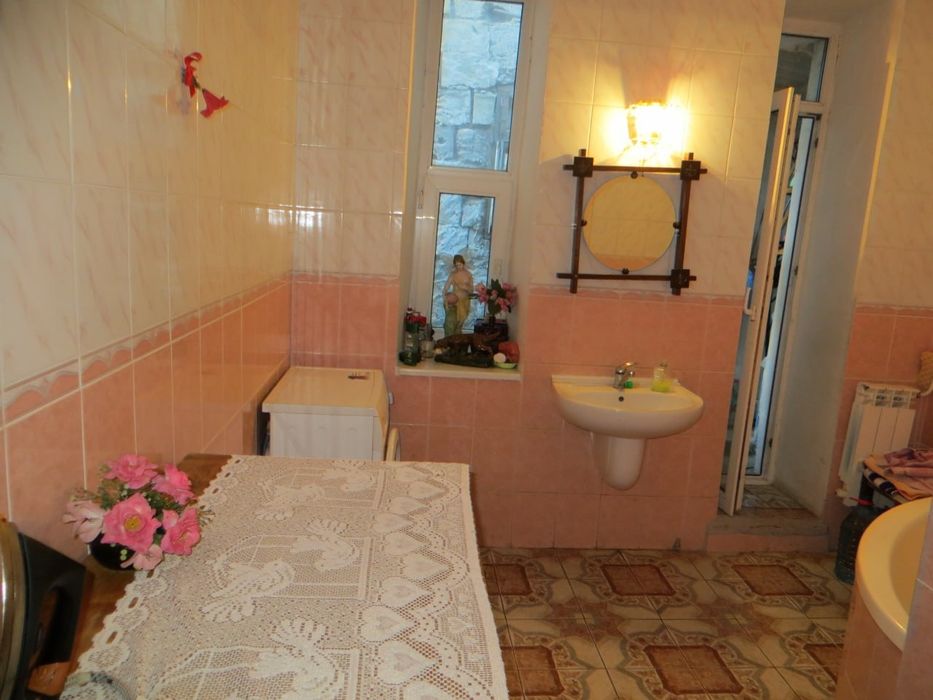 Сдам комнату в коммуне.Центр.Звоните