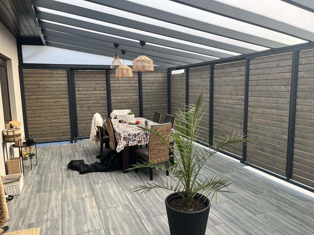 Zadaszenie tarasu pergola ruchome deseczki shuttersy