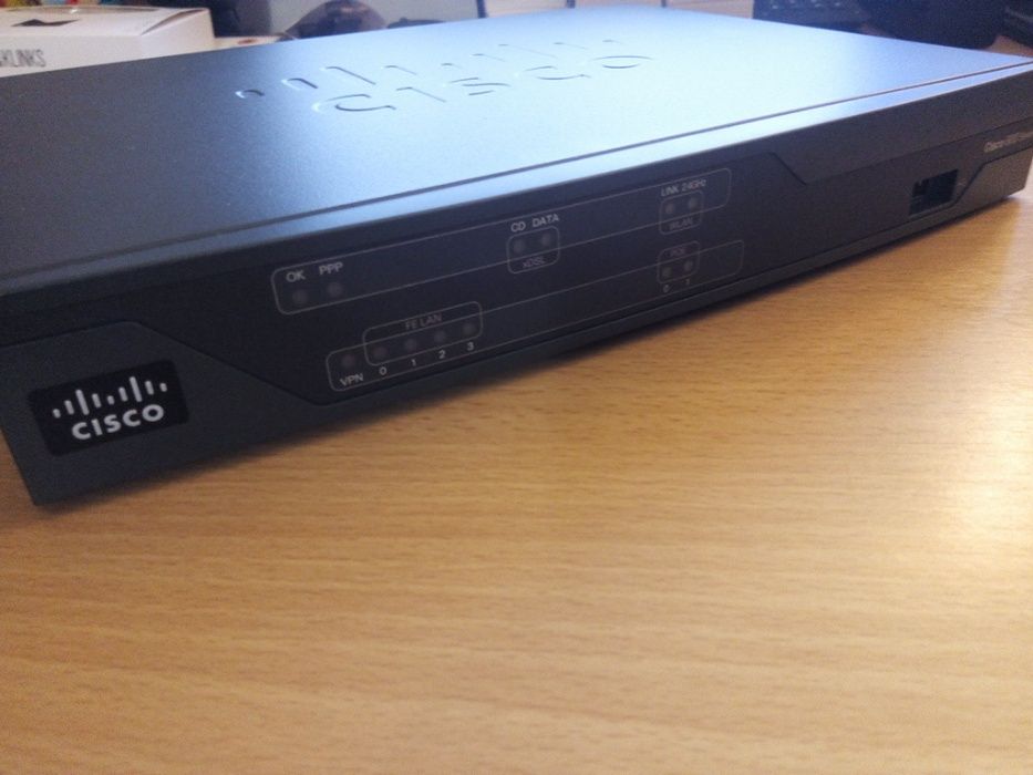 Cisco 887va Ethernet router PoE