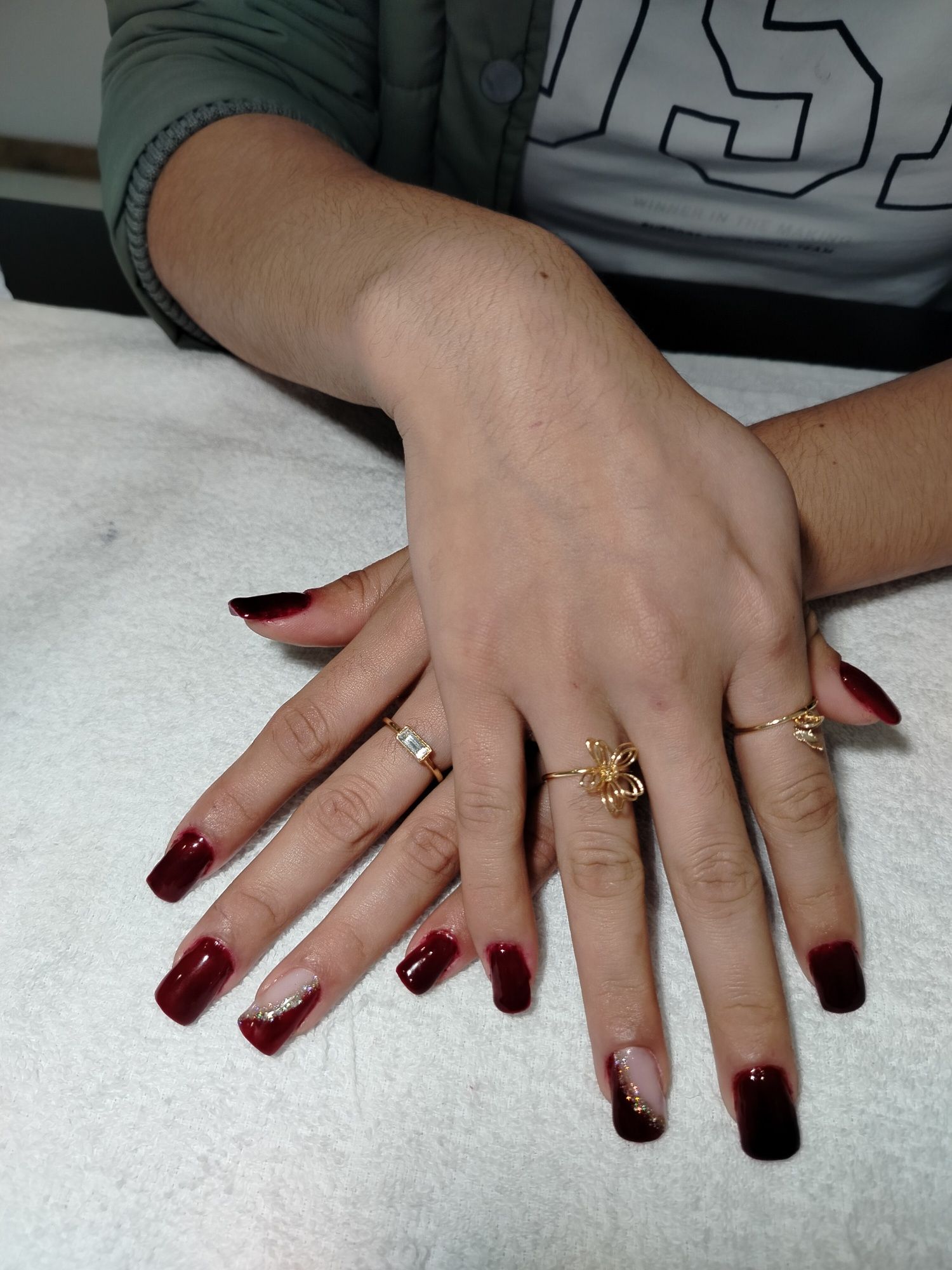 Unhas em gel e alongamento em gel