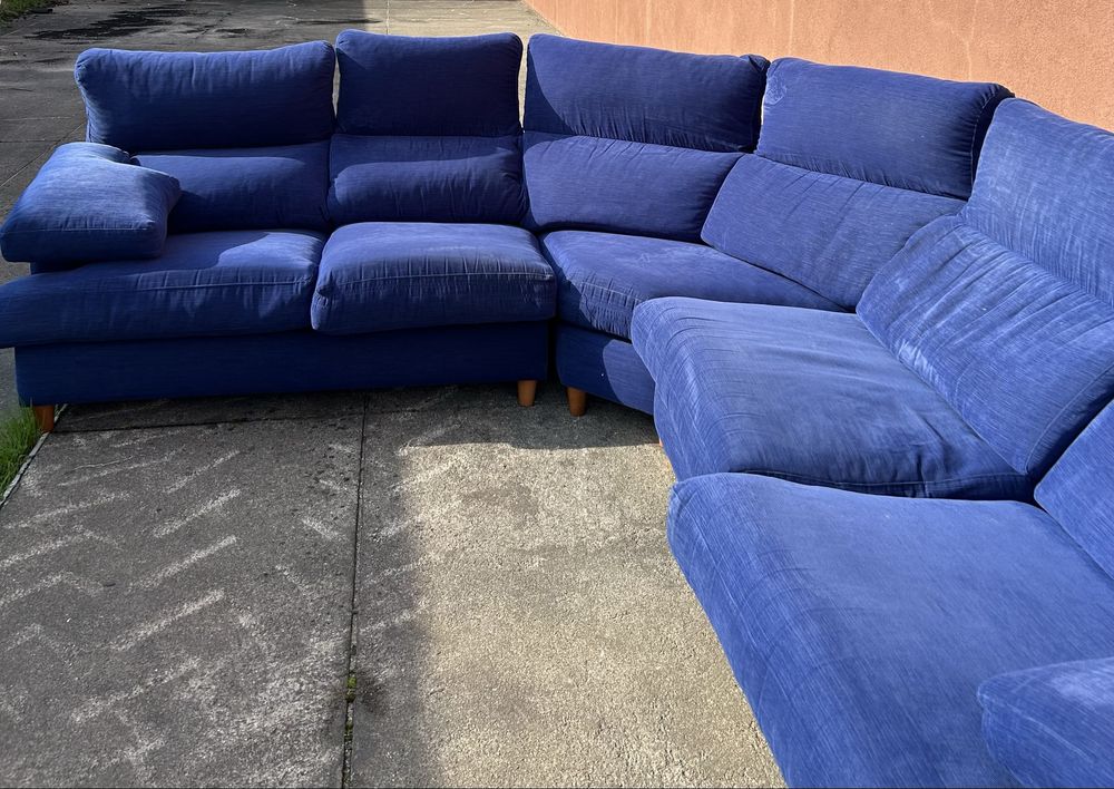 Sofá de Tecido Azul