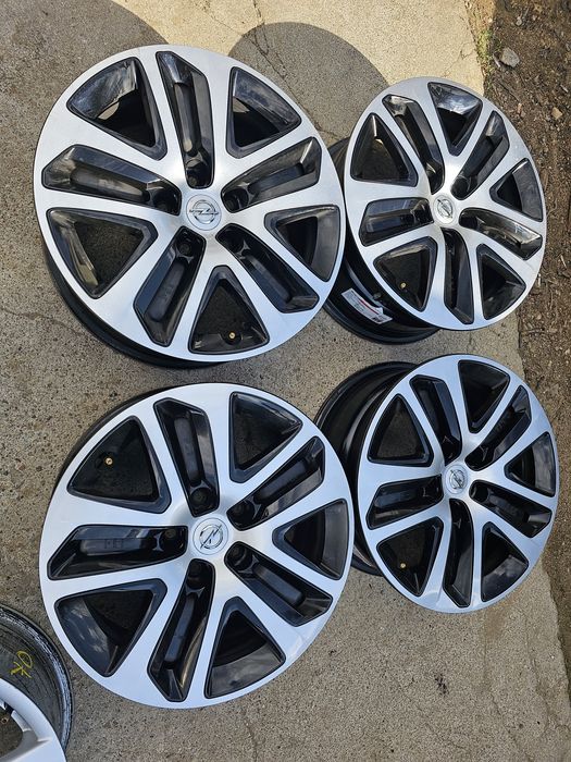 Felgi Stalowe Strukturalne Opel Insignia B-R17 5x115 ET44-7J+czujniki