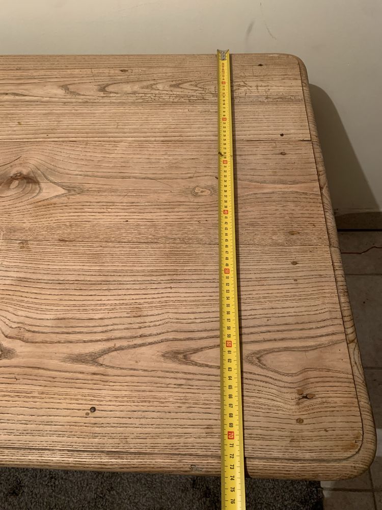 Stół stylowy drewniany recznie robiony surowy drewno