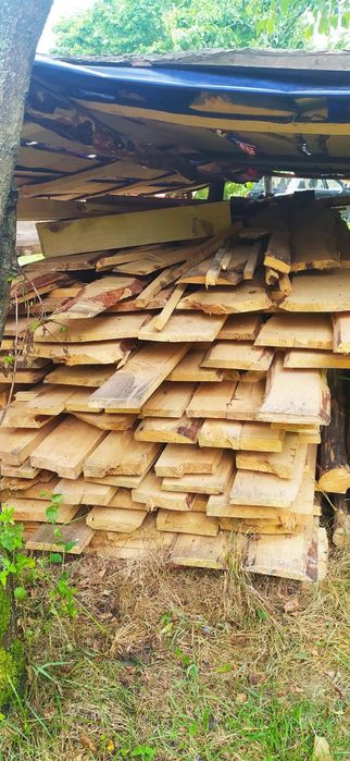 Tarcica nieobrzynana, roczna sucha, sosnowa, półturuwki sosnowe.