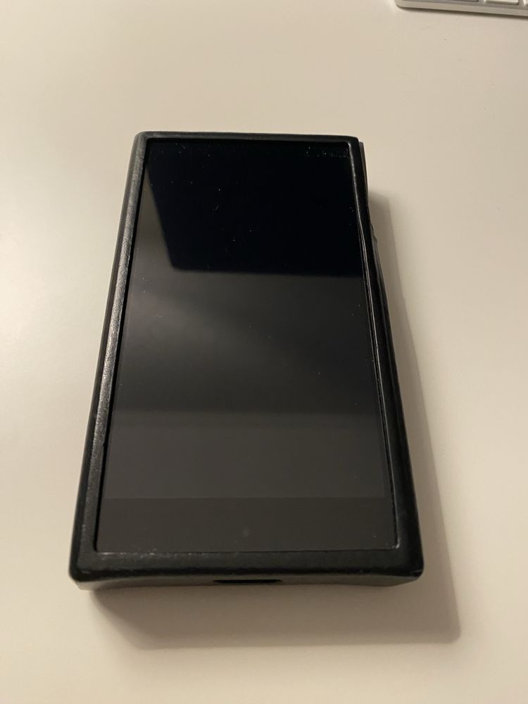 Hi-End плеєр Astell&Kern SE100