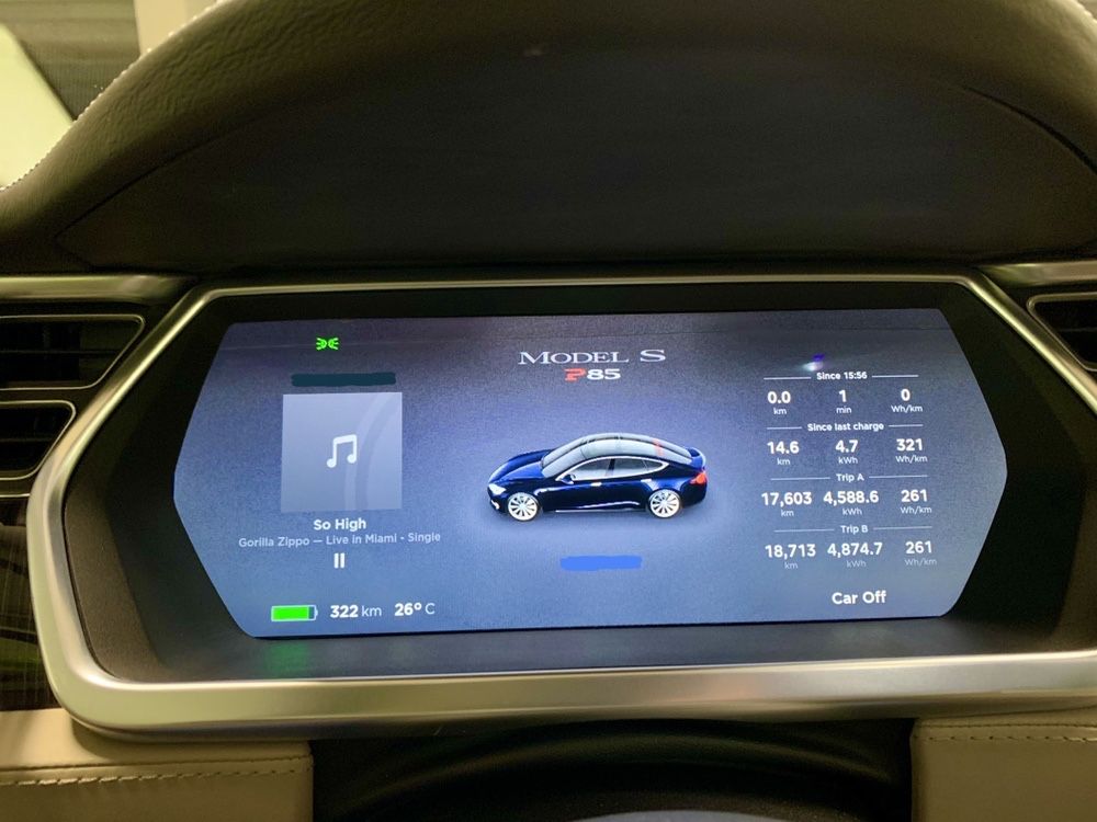 Tesla Modes S P85+