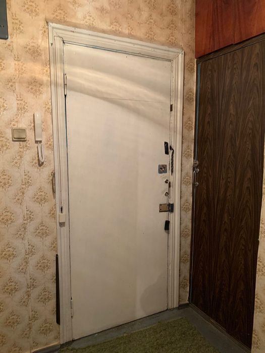 Продам квартиру однокімнатну вулиця Шевченка 93