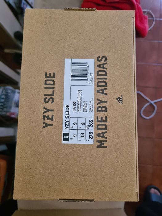 Yeezy slide slate grey