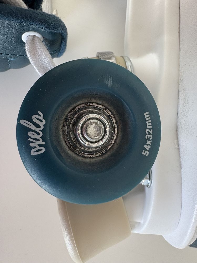 Patins 4 Rodas, 38 - Como Novos