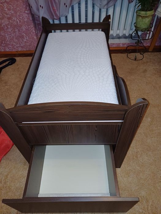 Дитяче ліжко, 80*150 з висувною шушлядою