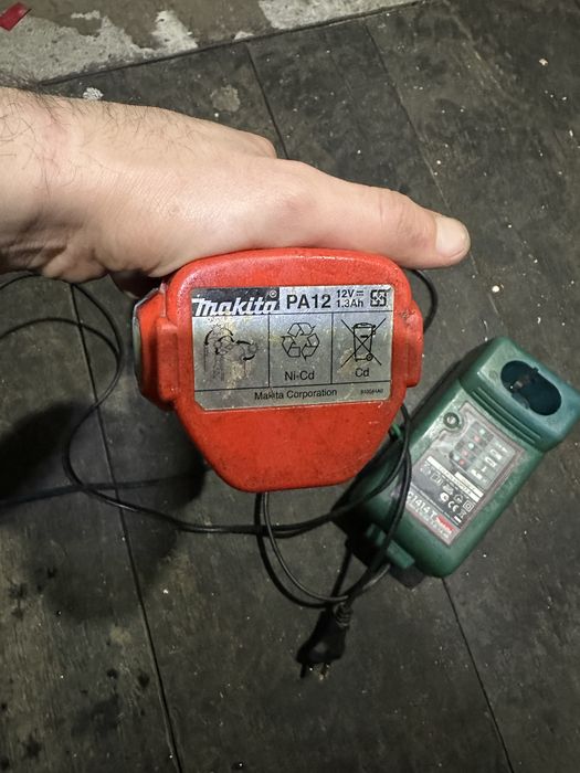 Makita шуруповерт рабочий