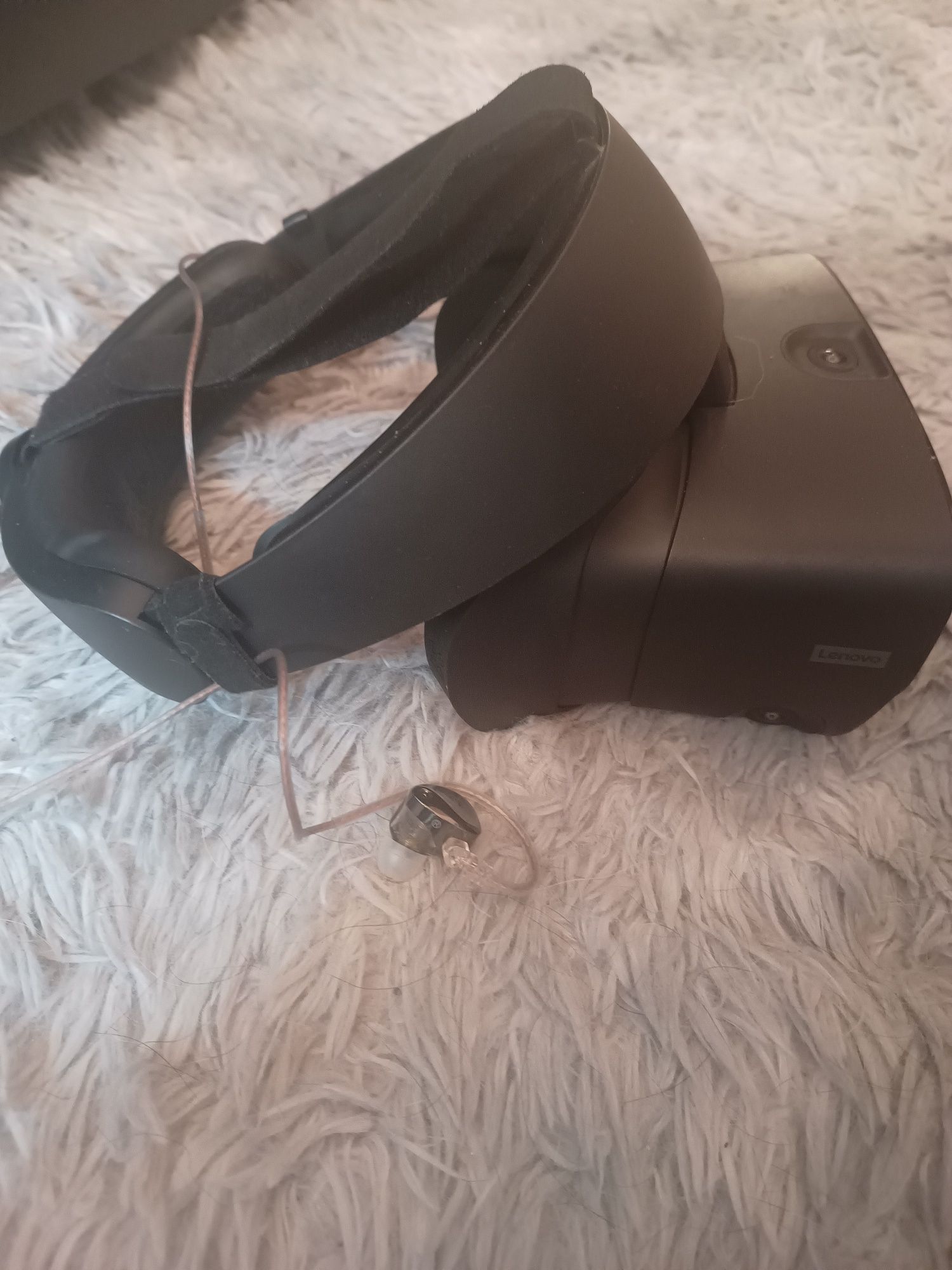 Oculus Rift S z akcesoriami