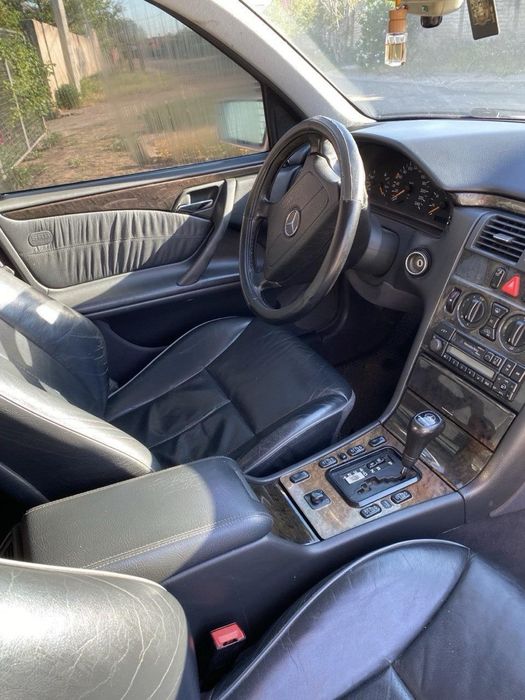 Mercedes 210. Обмен или продам