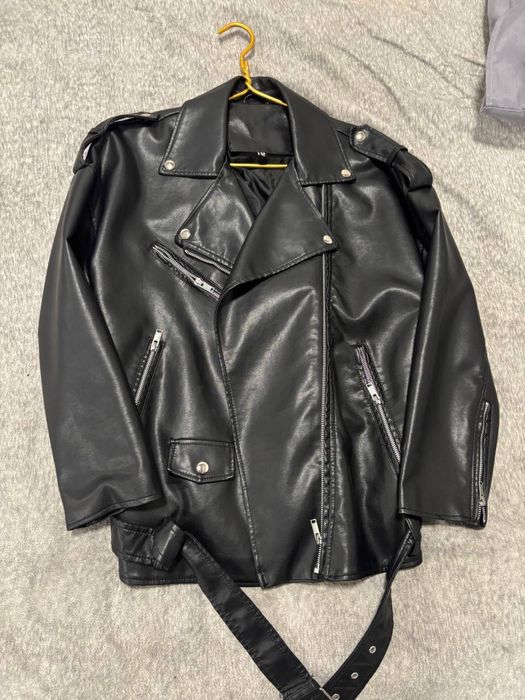 Косуха оверсайз чорна