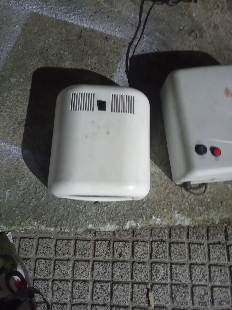 Conjunto de fornos de unhas e broca para arranjar umhas