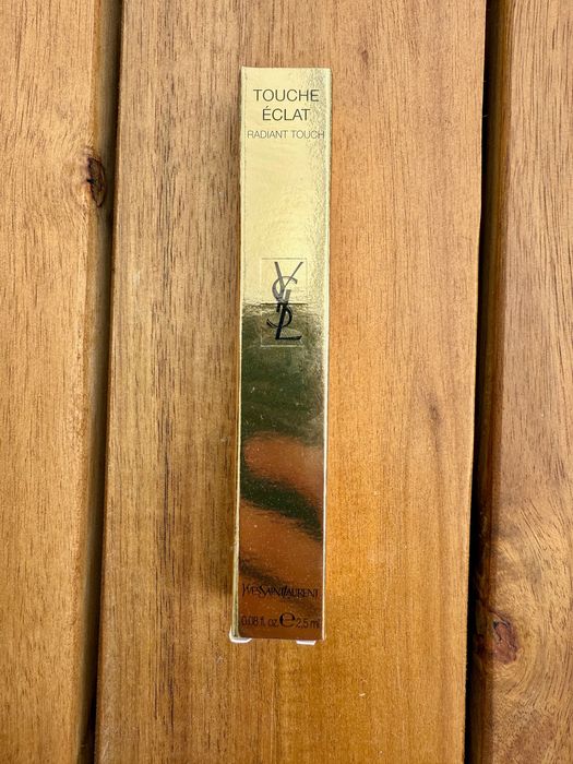 YSL Touche Eclat korektor rozświetlający 4.5 Luminous Sand