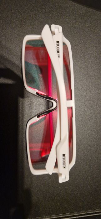 Óculos de sol holográficos