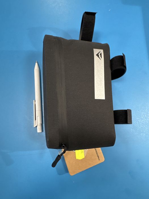 Sakwa  na smartfon Merida rozm L