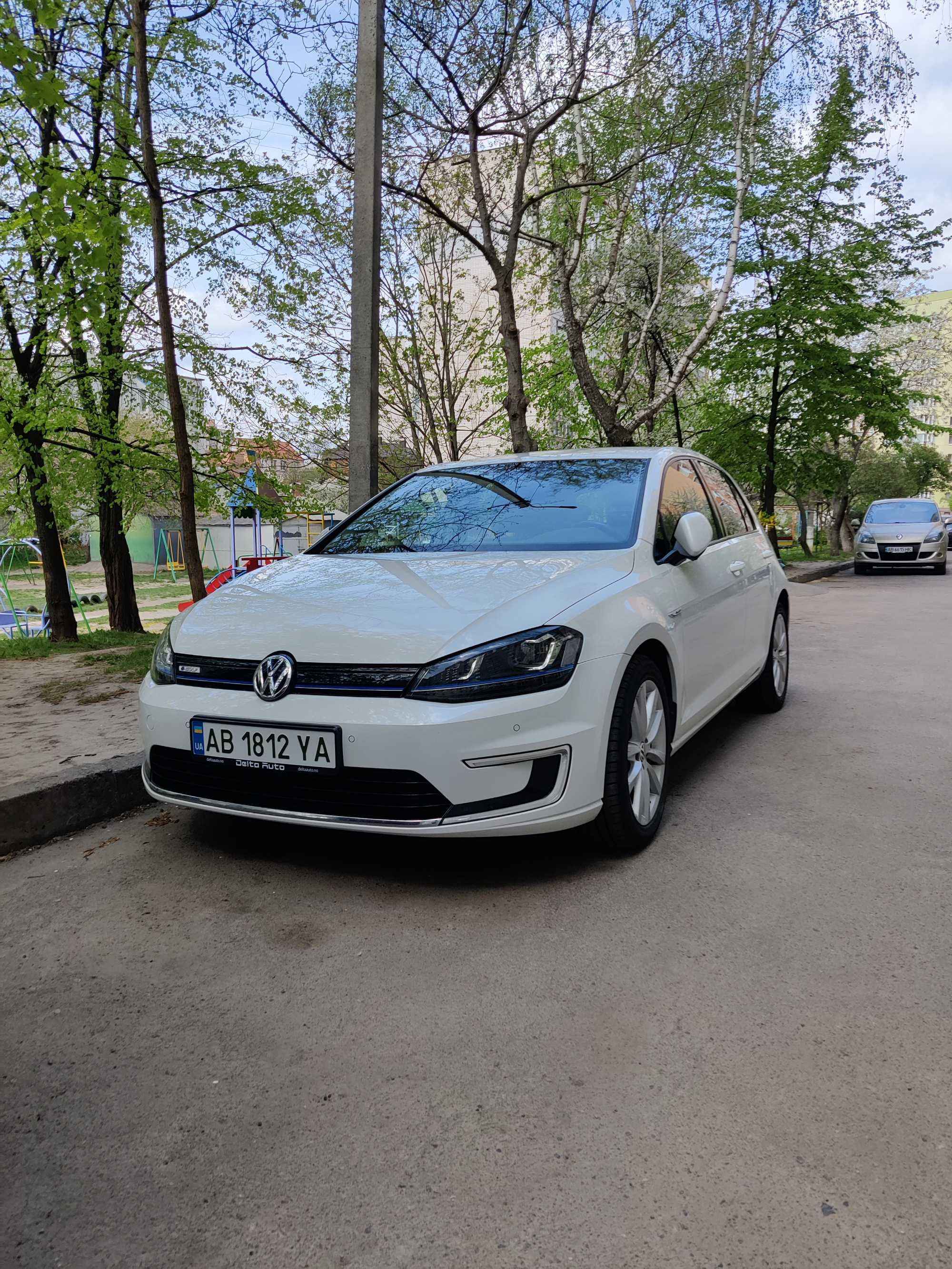 Volkswagen e-Golf 2015 Comfortline